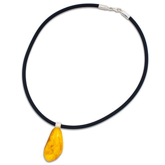 Luxurious Healing Choker made of Baltic natural amber with 925° sterling silver